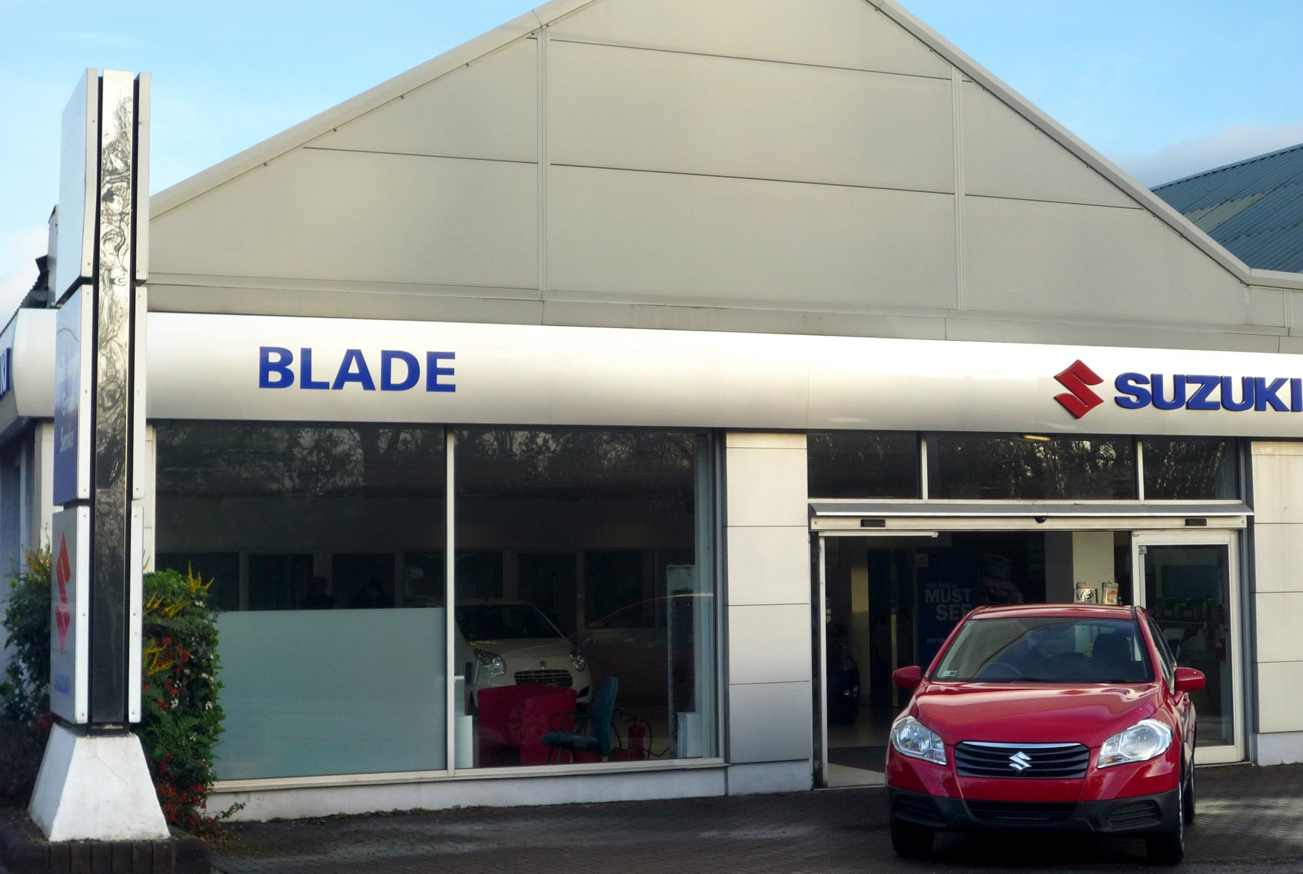 Suzuki�s second showroom in Bristol is open for business
