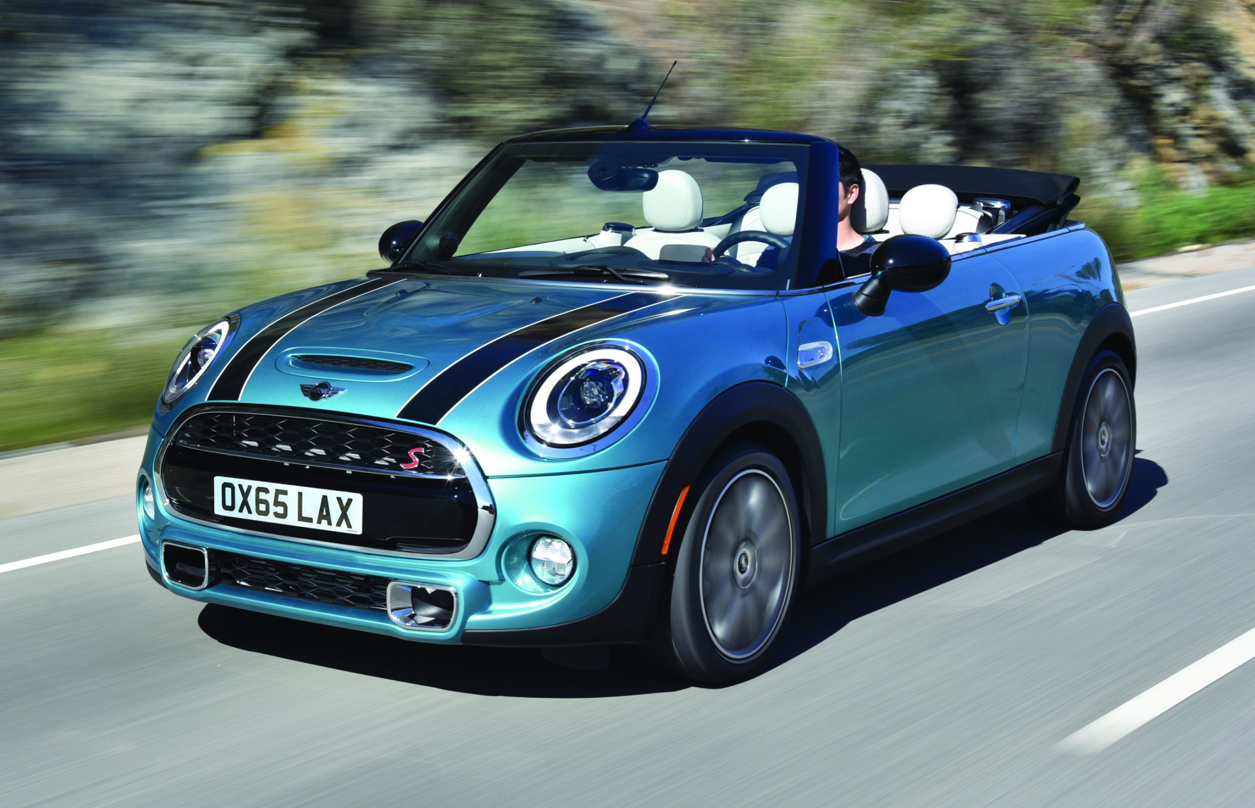 Handbook: Mini Cooper S Convertible – Car Dealer Magazine