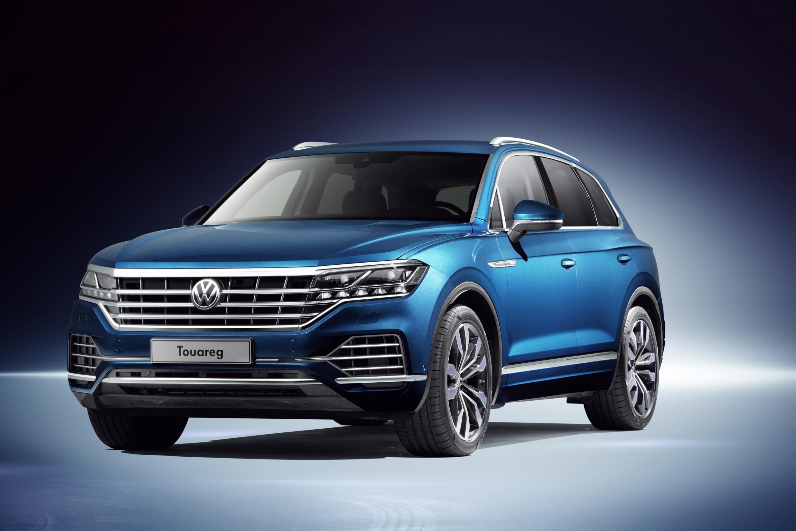 Volkswagen reveals allnew, thirdgeneration Touareg SUV Car Dealer