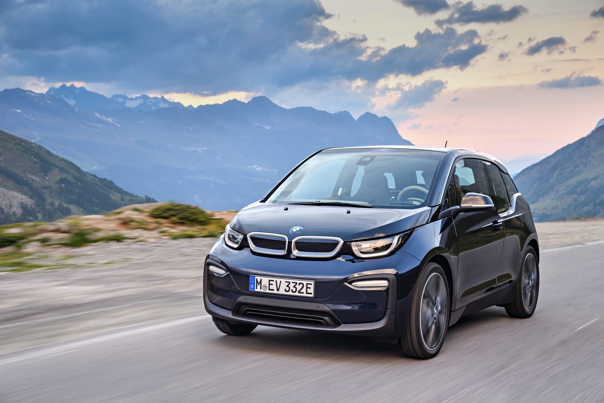BMW to replace revolutionary i3 with an all-electric 1 ...