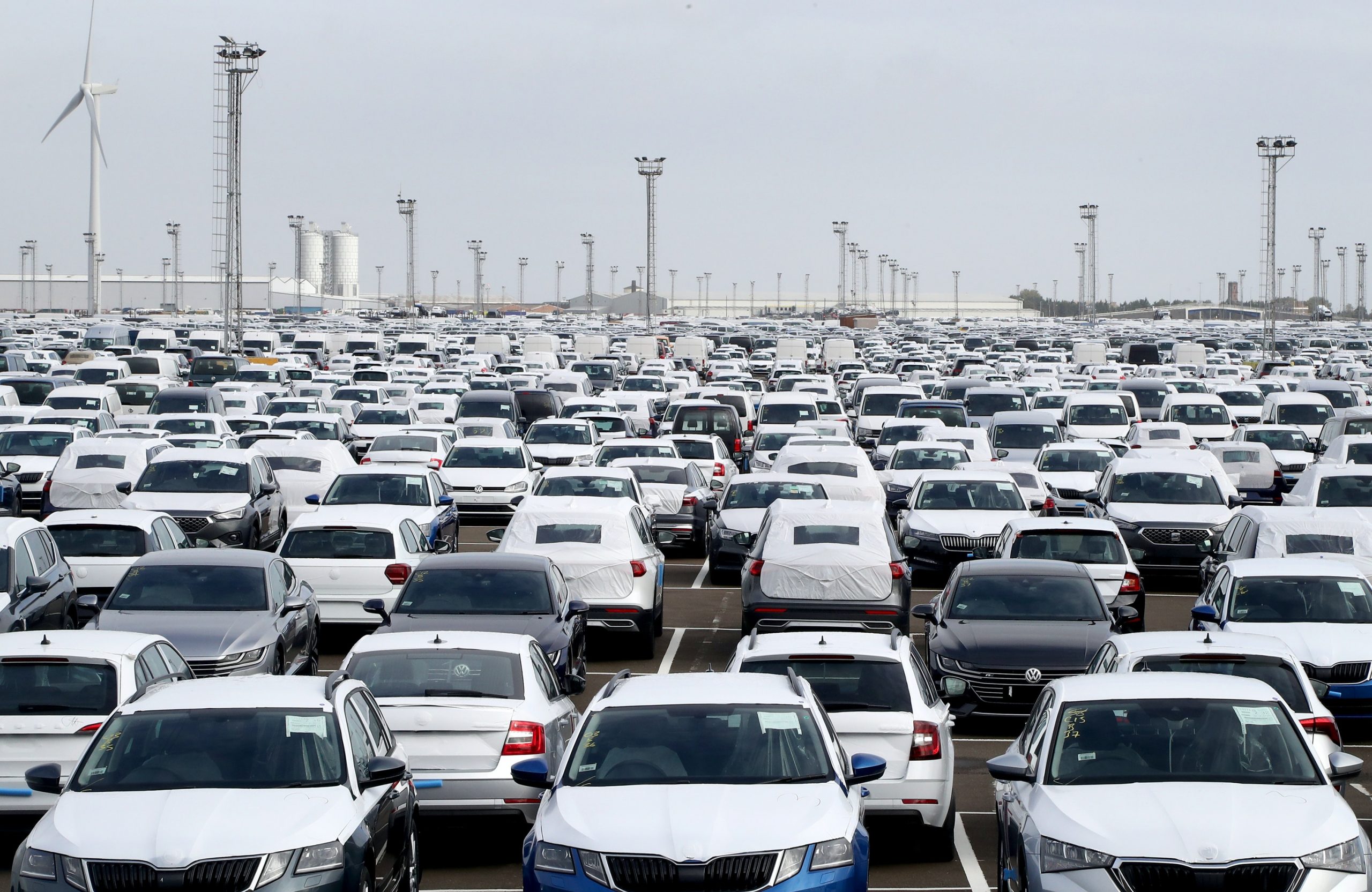 New car market enjoys second month of growth in a row as platechange