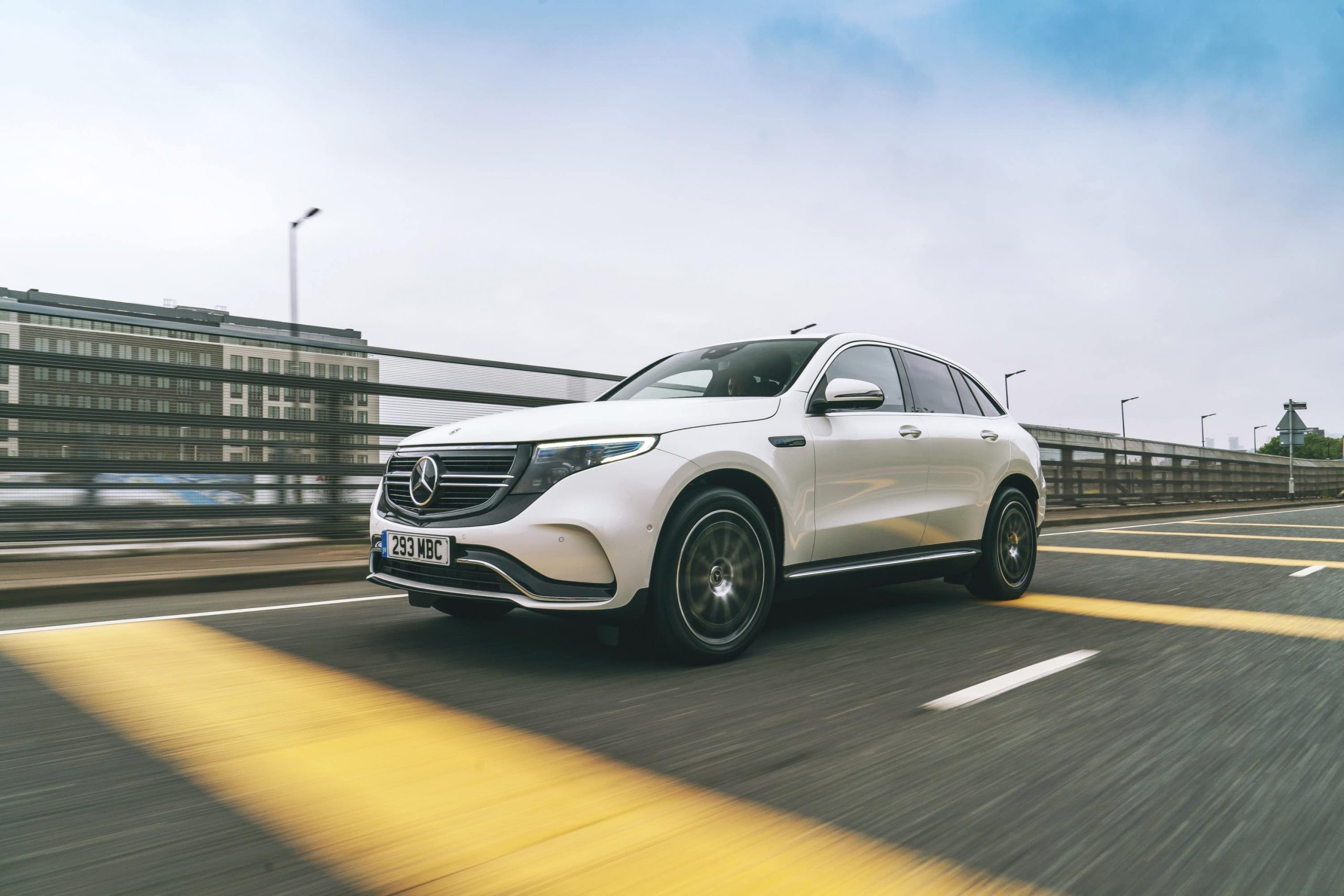 Mercedes Eqc