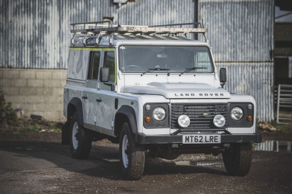 Land Rover Defender 110