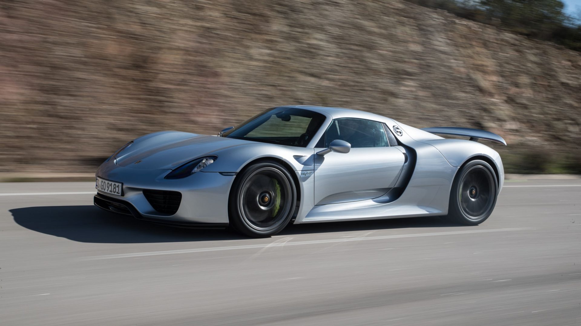 Porsche 918