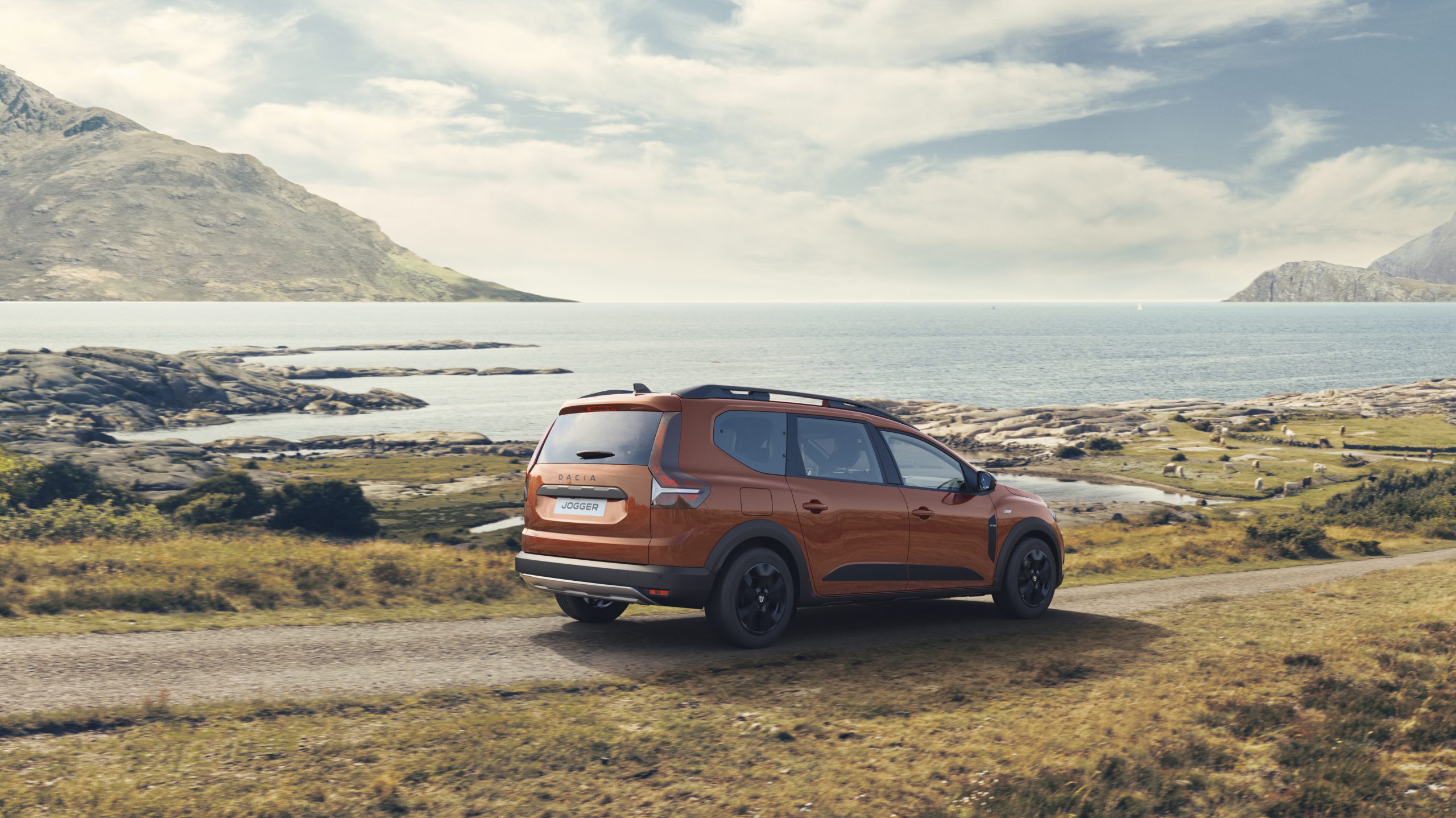 Dacia reveals new seven-seater family car called Jogger – Car Dealer  Magazine