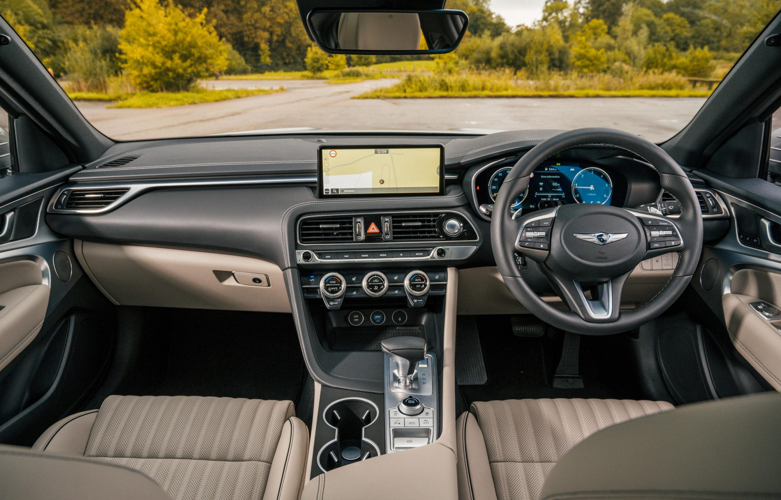 Interior of Genesis G70