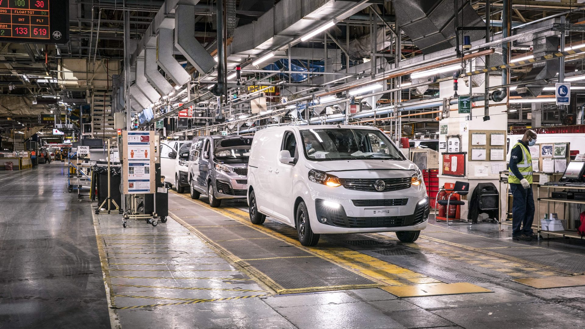 Commercial vehicle sector 'back on track' as September sees rise in UK