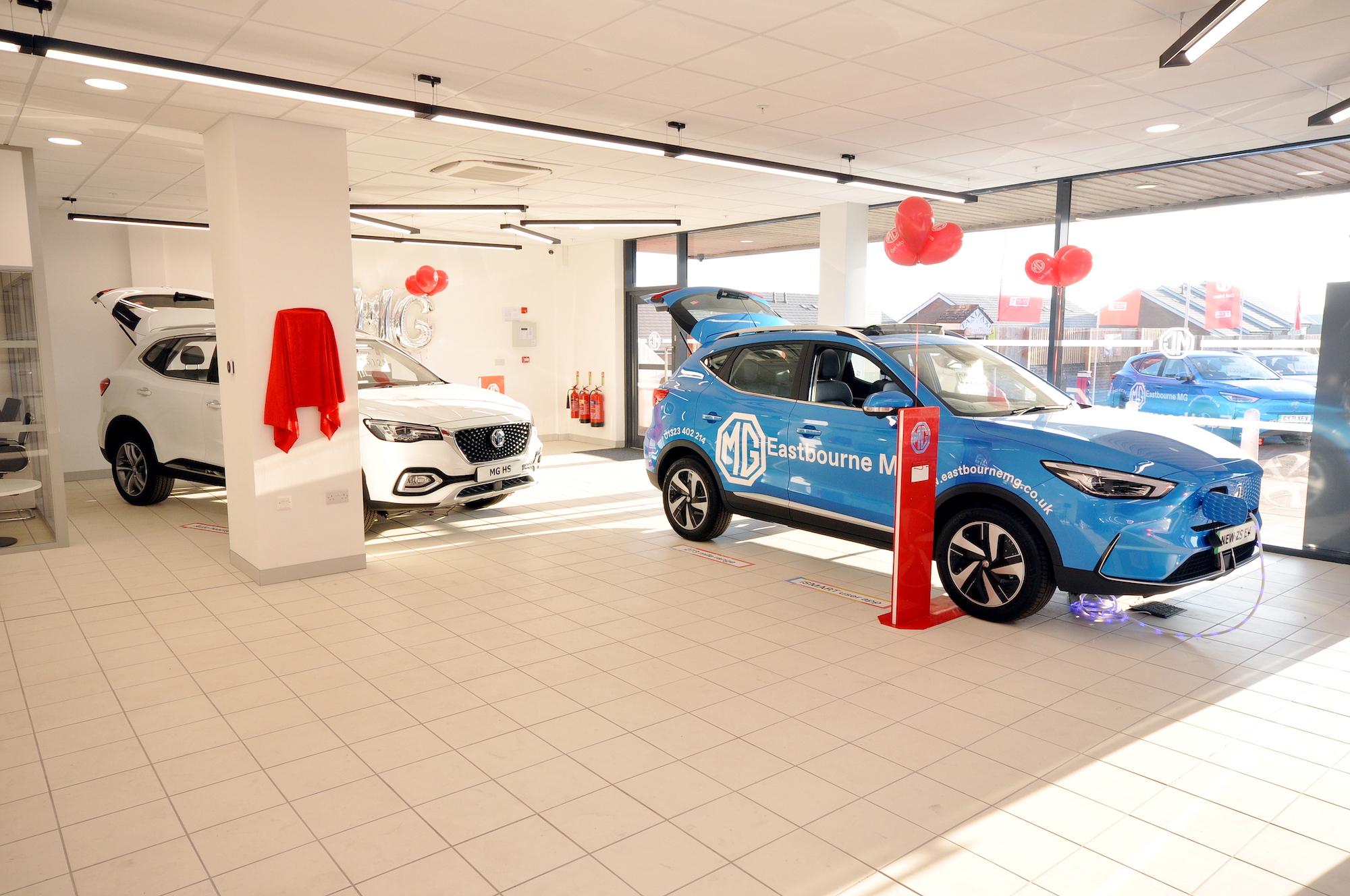 MG dealer opens new shopping centre showroom