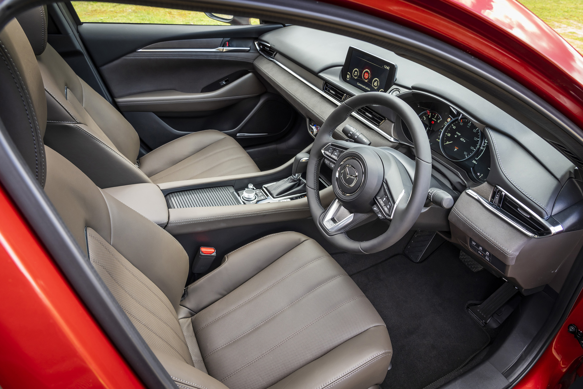 Mazda6 Saloon GT Sport Auto interior, April 2021